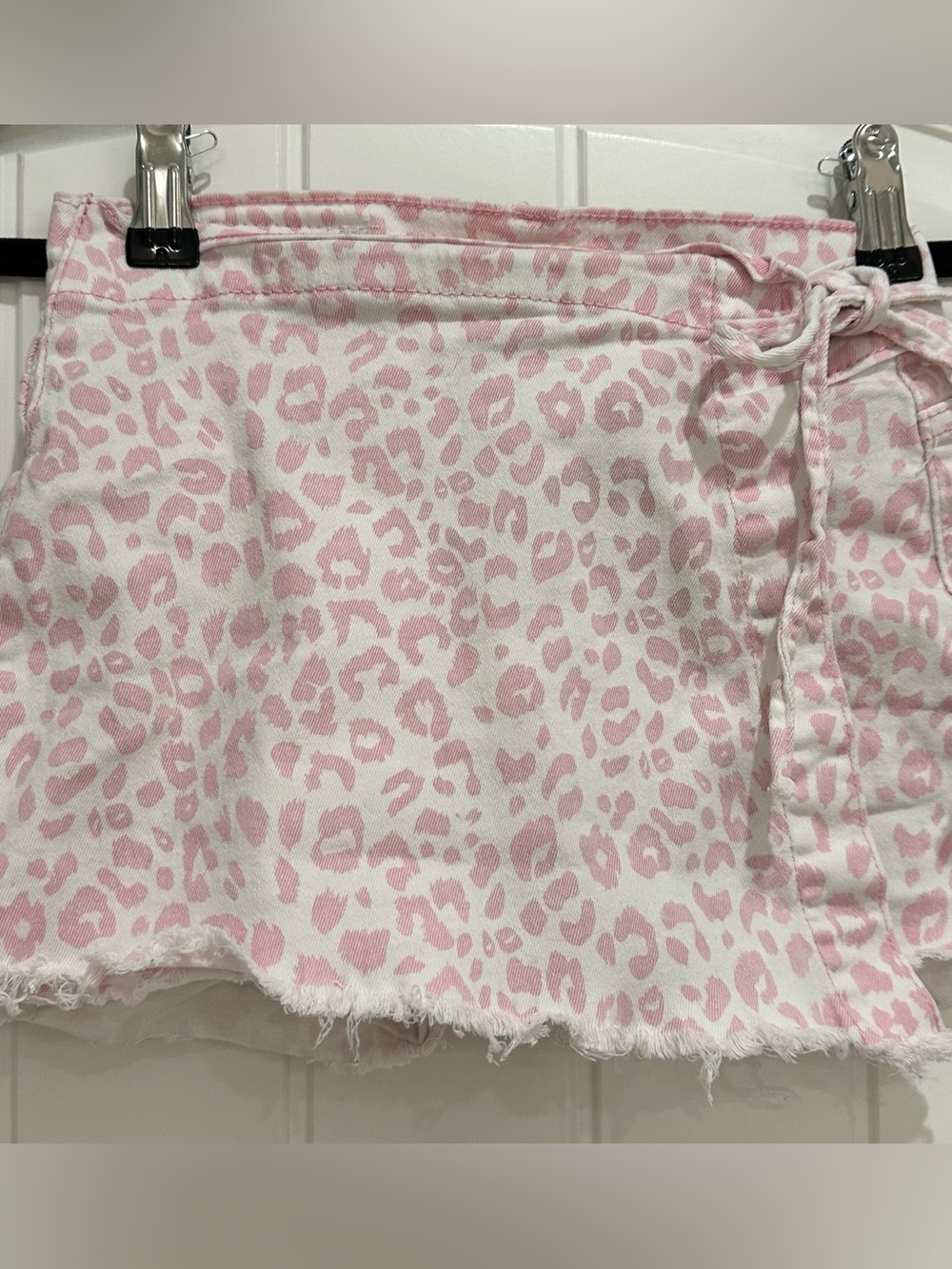 Pink Ivy Pink Leopard Print Wrap Skort with Raw Hem Girls Size 10/M, Shorts